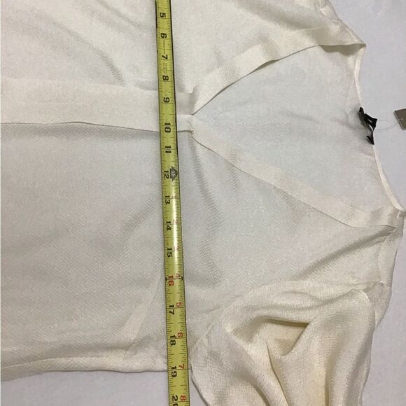 J. Crew 365 Silk Flutter Sleeve V Neck Blouse New Size XS - Picture 6 of 9